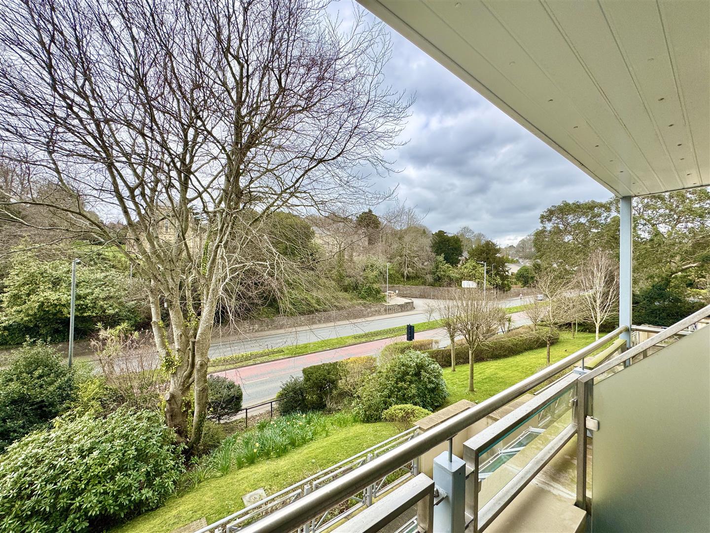Tregolls Road, Truro